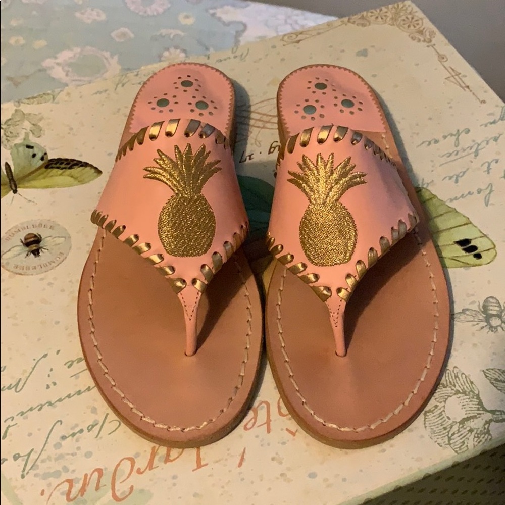 Jack Rogers Pink Gold Pineapple Embroidered Sandal Size 6